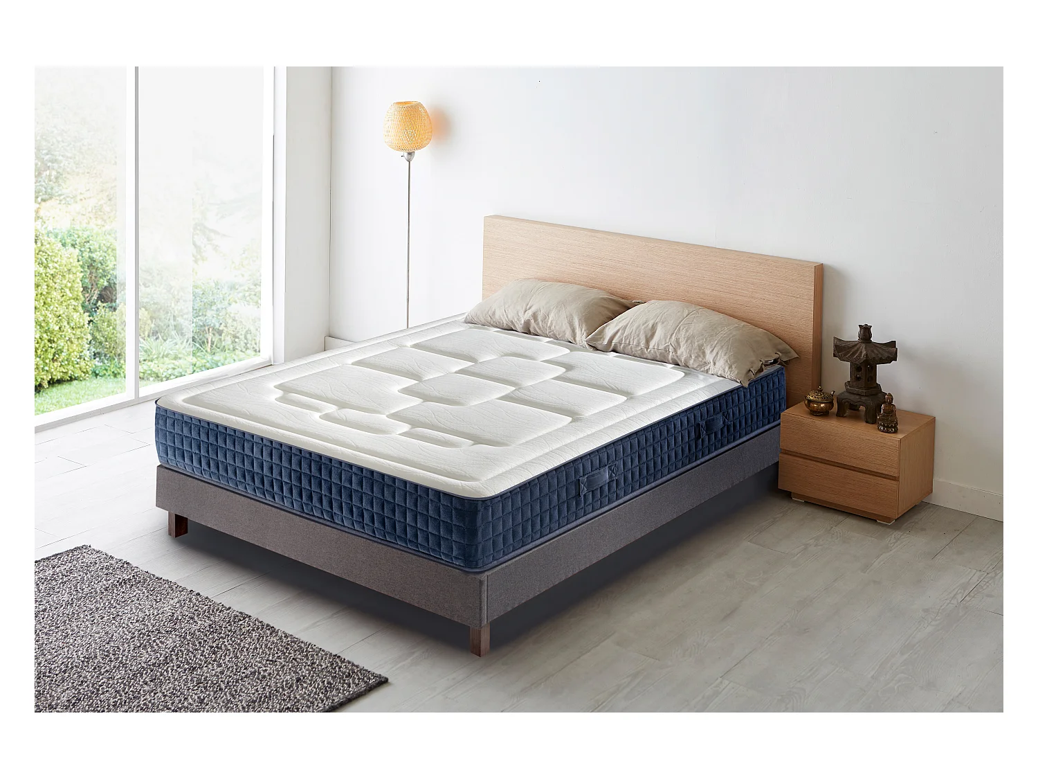 Matelas Mousse 140x190 Viena - Ferme - Réversible - Côté Été/hiver - H23 Cm
