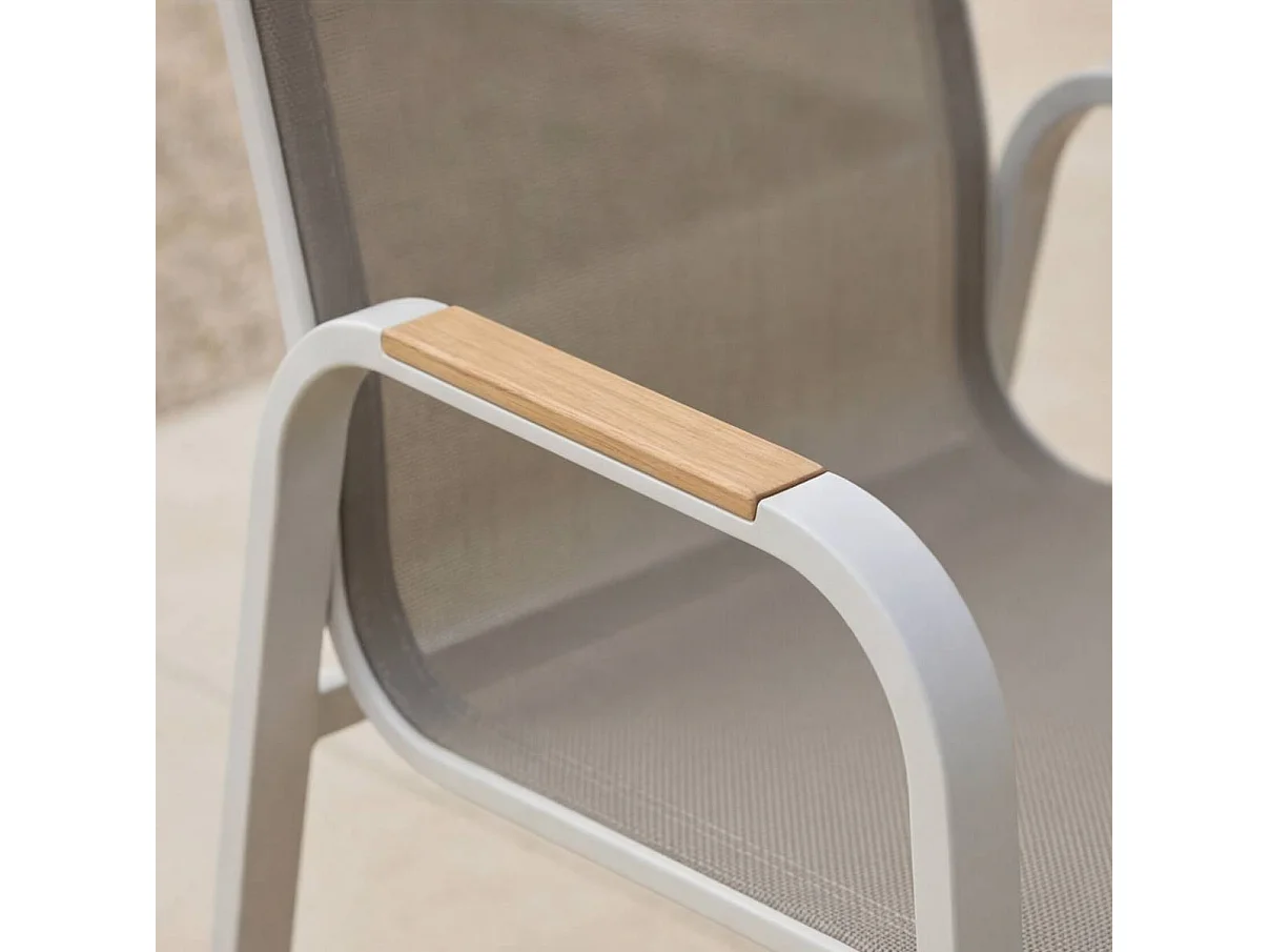 Silla de jardín en color topo de aluminio Ayden (juego de 2) con reposabrazos efecto madera