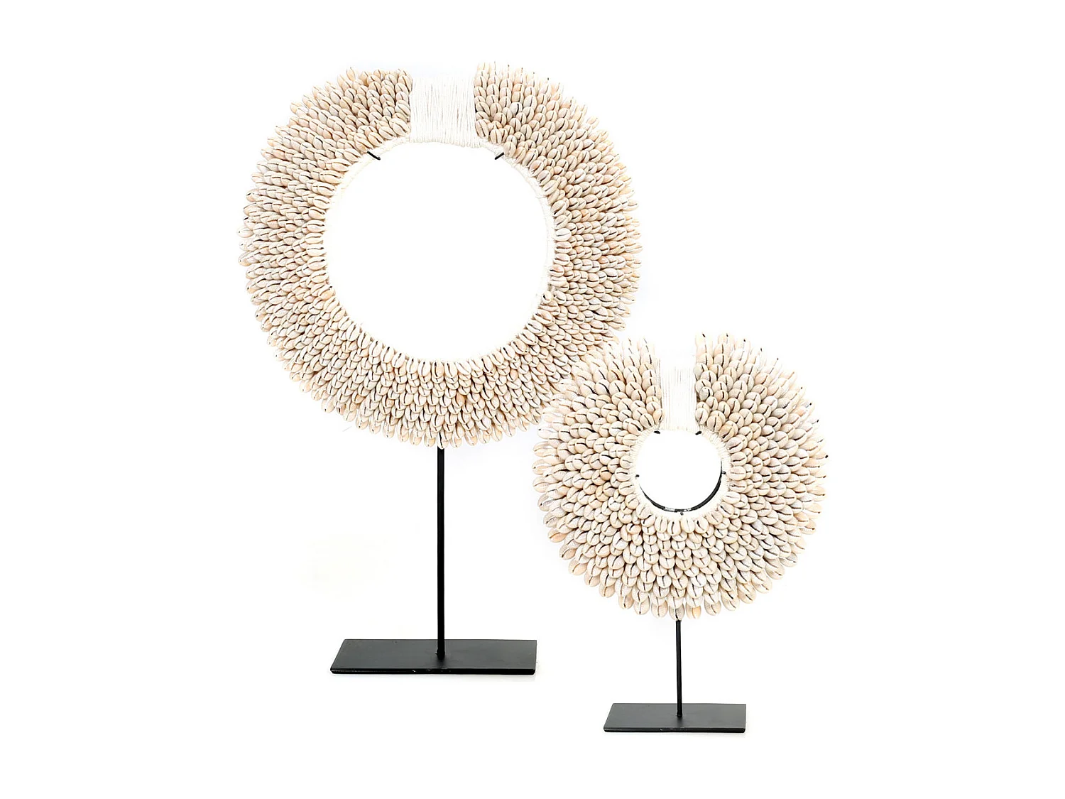 De Papua Schelpen Schijf Op Standaard - Wit - S