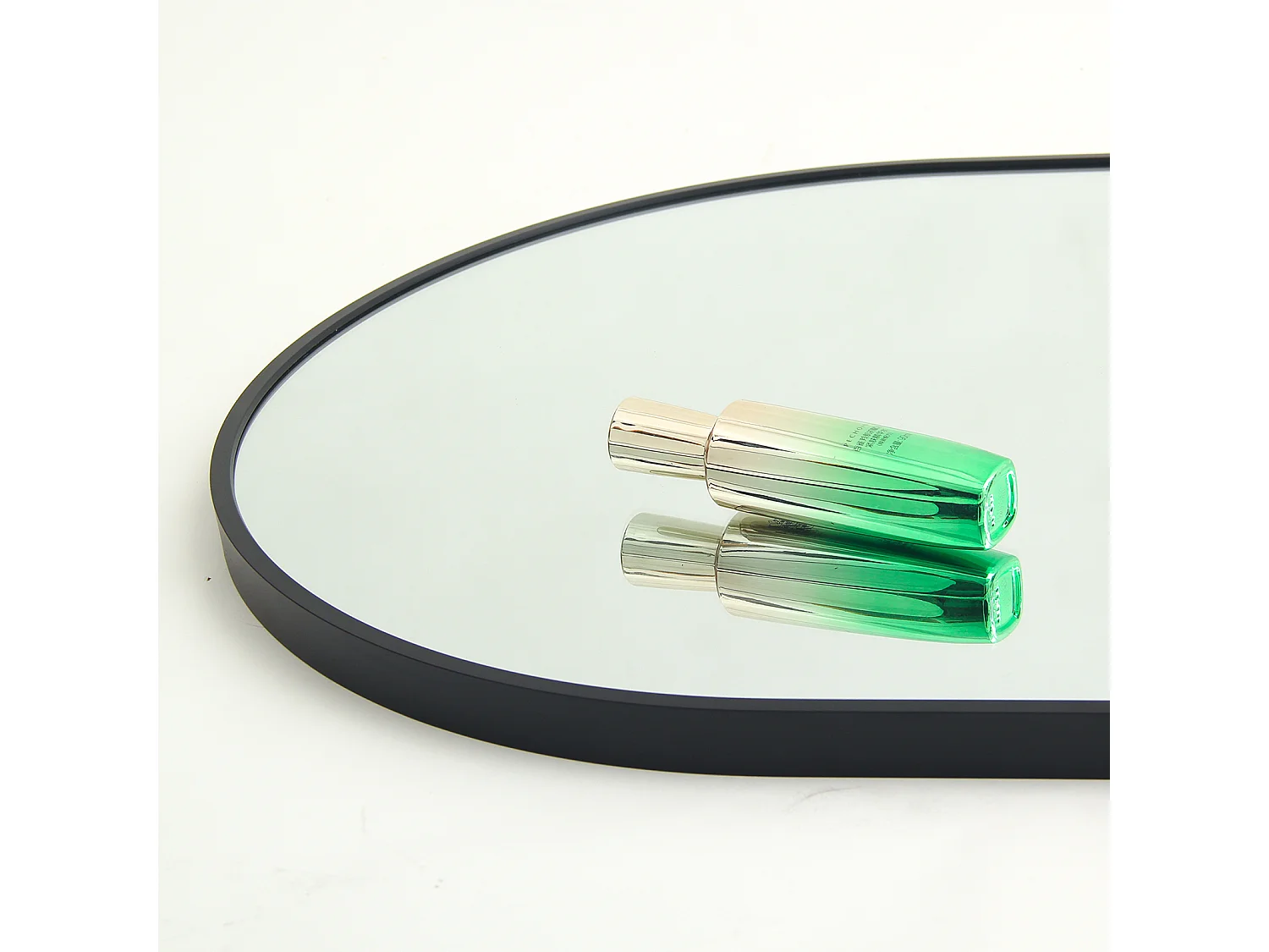 Espejo de cuerpo entero con marco fino negro, 165 x 60 cm, espejo grande de pie, para dormitorio, vestidor y espejo de pared.