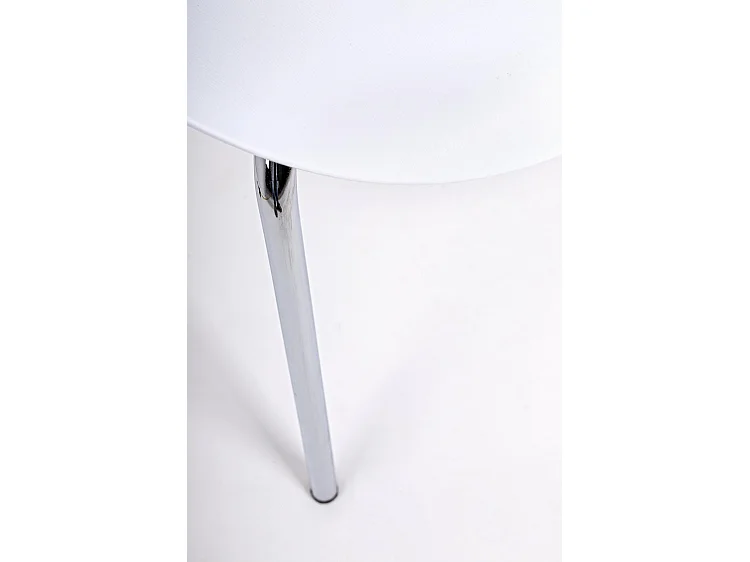 Lot de 4 chaises en polypropylène blanc et pieds en acier chromé - TESSA