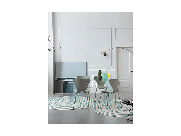 Satz von 4 Stühlen aus Polypropylen und olivgrünen Beinen - TESSA