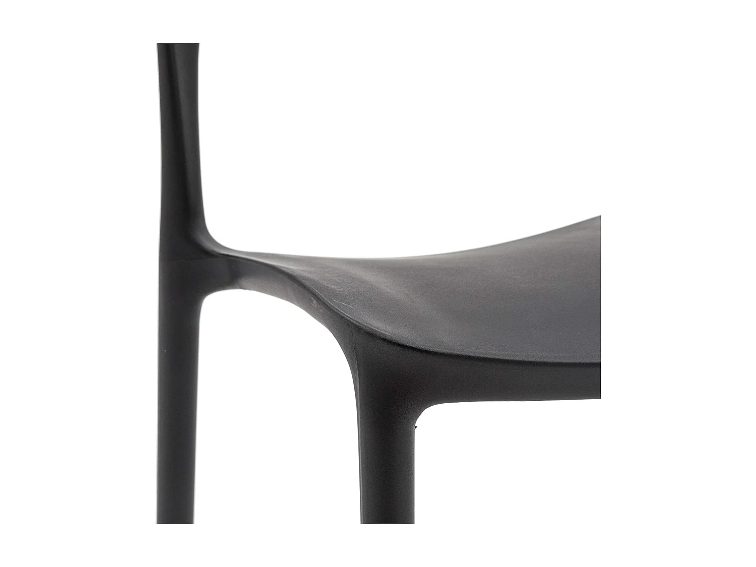 Lot de 4 chaises en polypropylène noir - FUERTEVENTURA