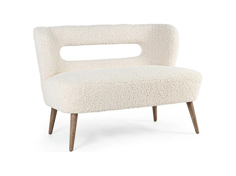 Canapé en tissu blanc effet laine, pieds en bois d'hévéa - CORTINA