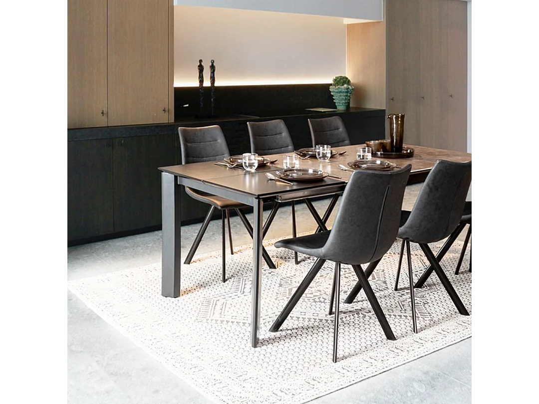 Table en bois naturel et pieds en acier noir 180 x 90 cm - DUKAT