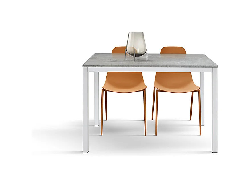 Houten tafel, afwerking grijs, onderstel wit metaal 110x68 - RAVENNA