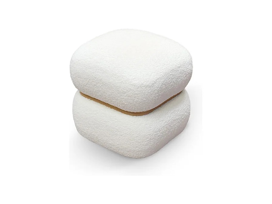 Kwadratowa pufa z białej tkaniny z efektem wełny i drewnianym pierścieniem - BOSTON