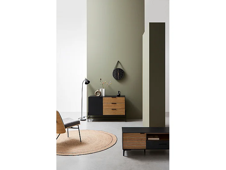 Fotel z gołębioszarej tkaniny z efektem bouclé i czarnymi stalowymi nogami - EMERSON