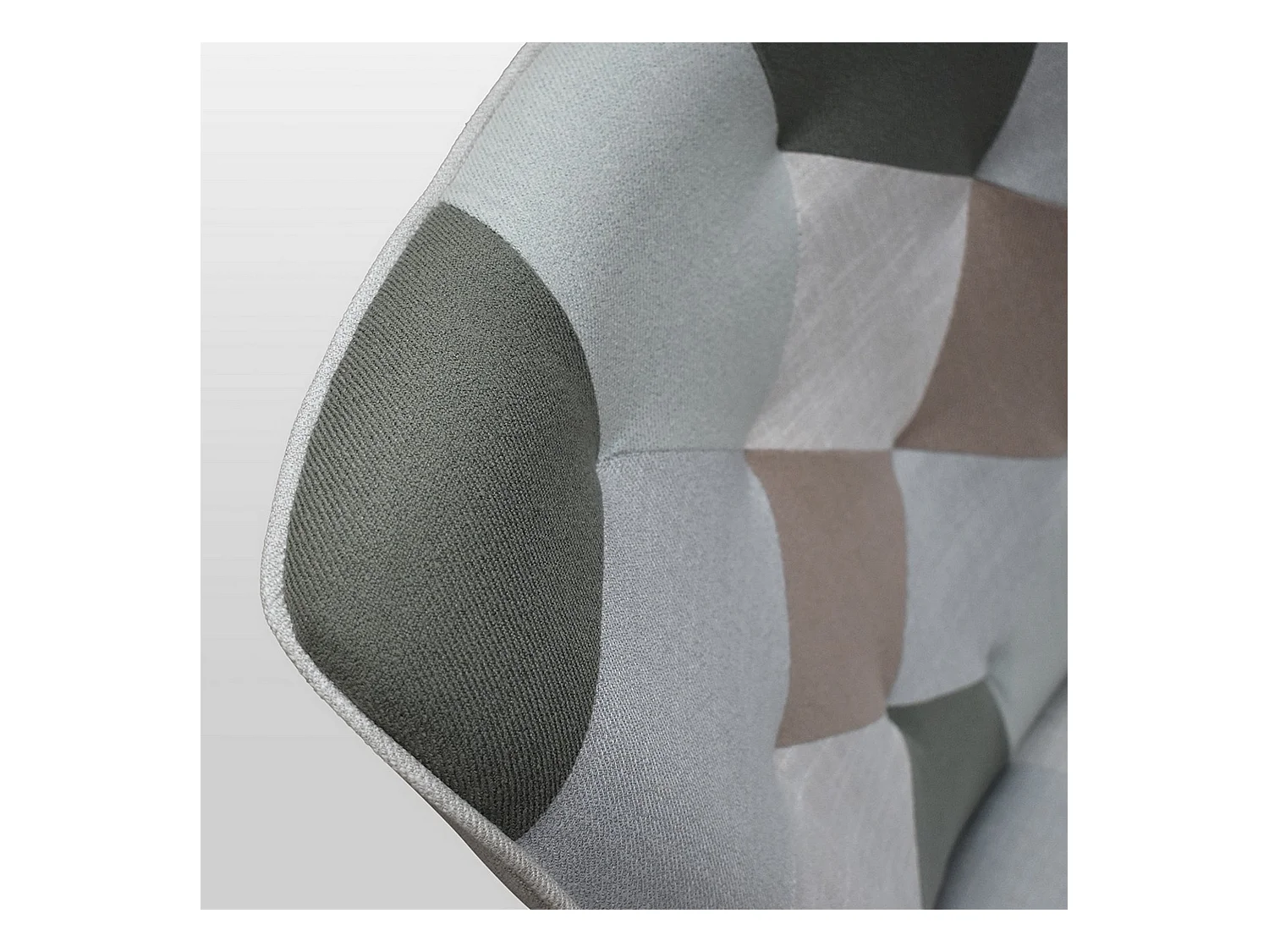 Sillón de tela multicolor con patas de madera - HAVANA