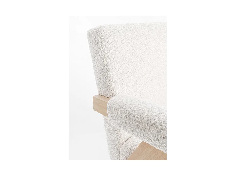 Poltrona in tessuto effetto bouclé avorio e gambe in legno rubberwood - FAIZA
