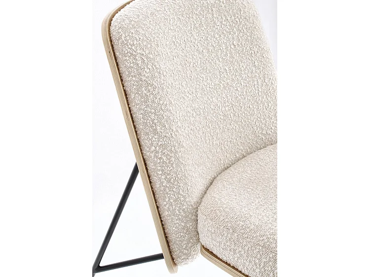 Fauteuil en tissu effet bouclé ivoire avec pieds en acier noir - EMERSON