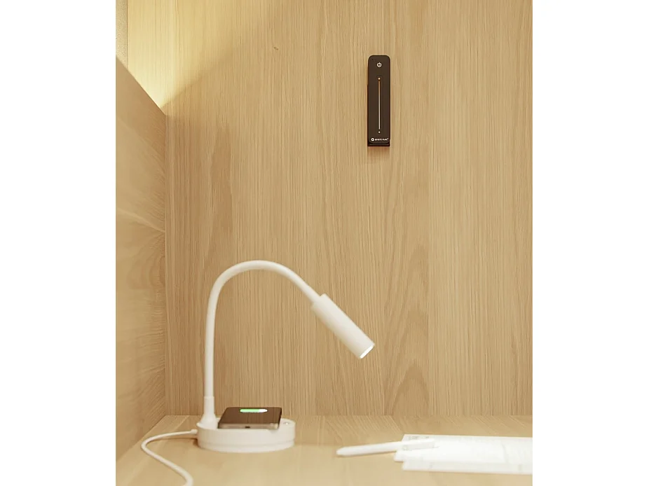 Lampe LED Stem Beneito Faure 5W, lumière chaude, tête orientable, sans fil, idéale bureau, lecture ou chevet noir