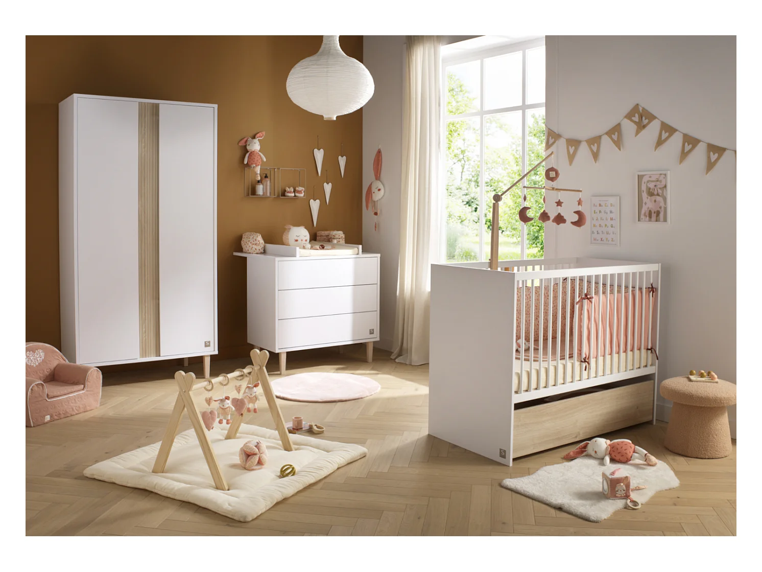 Cassettiera 3 cassetti con gambe in legno