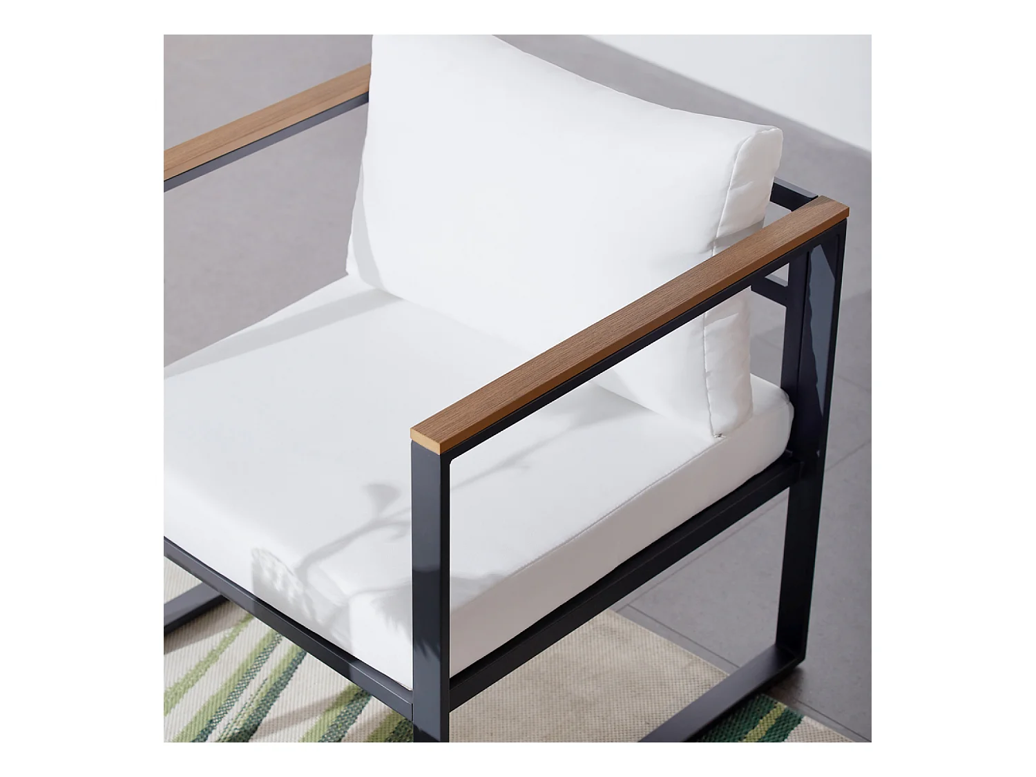 Conjunto de muebles de jardín panorámico de resina tejida en blanco y negro, 8 plazas VIGO