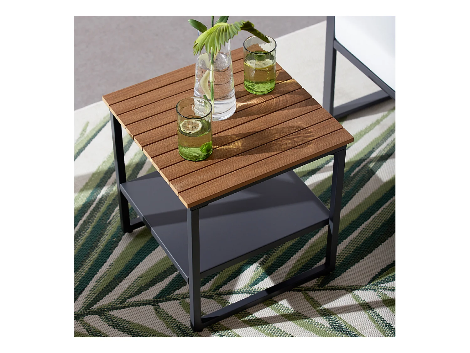 Conjunto de muebles de jardín panorámico de resina tejida en blanco y negro, 8 plazas VIGO