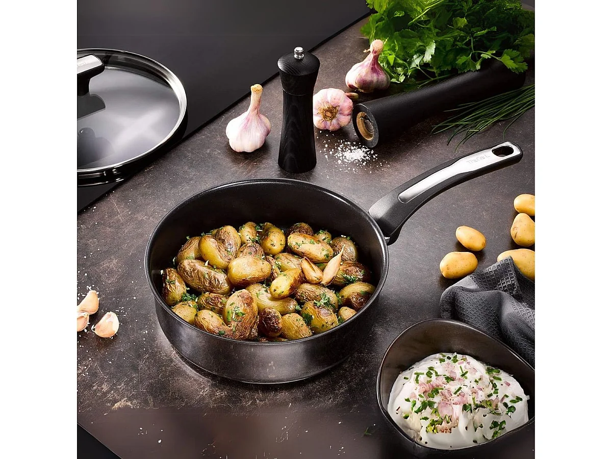 Tefal Sauteuse inox 26cm avec couvercle - e3003304