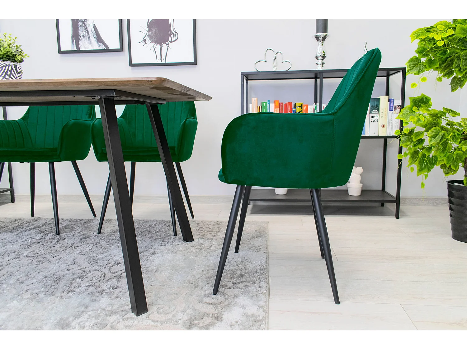 Eetkamerstoel LUGO fluweel groen zwart 86,5x57,5x56,5 cm