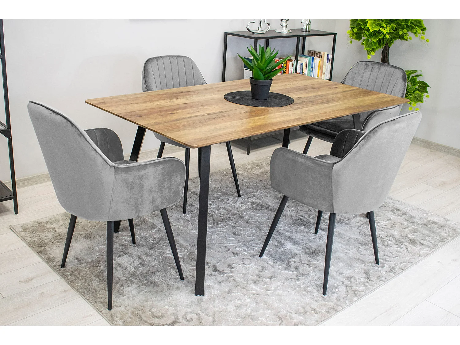 Chaise LUGO - velours gris argenté / pieds noirs x 1