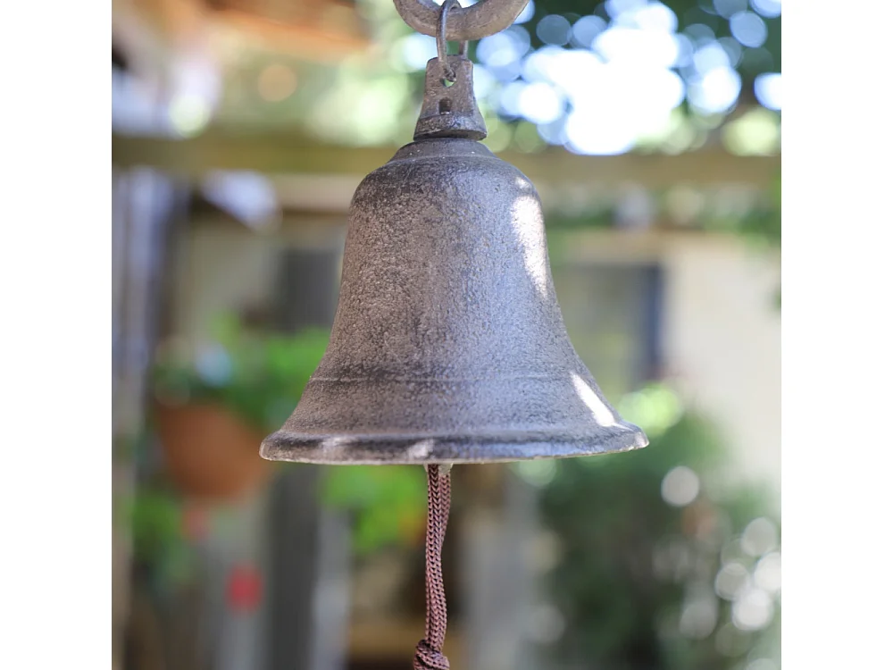 Cloche de jardin de porte ancienne en fonte marron 29 x 26 cm
