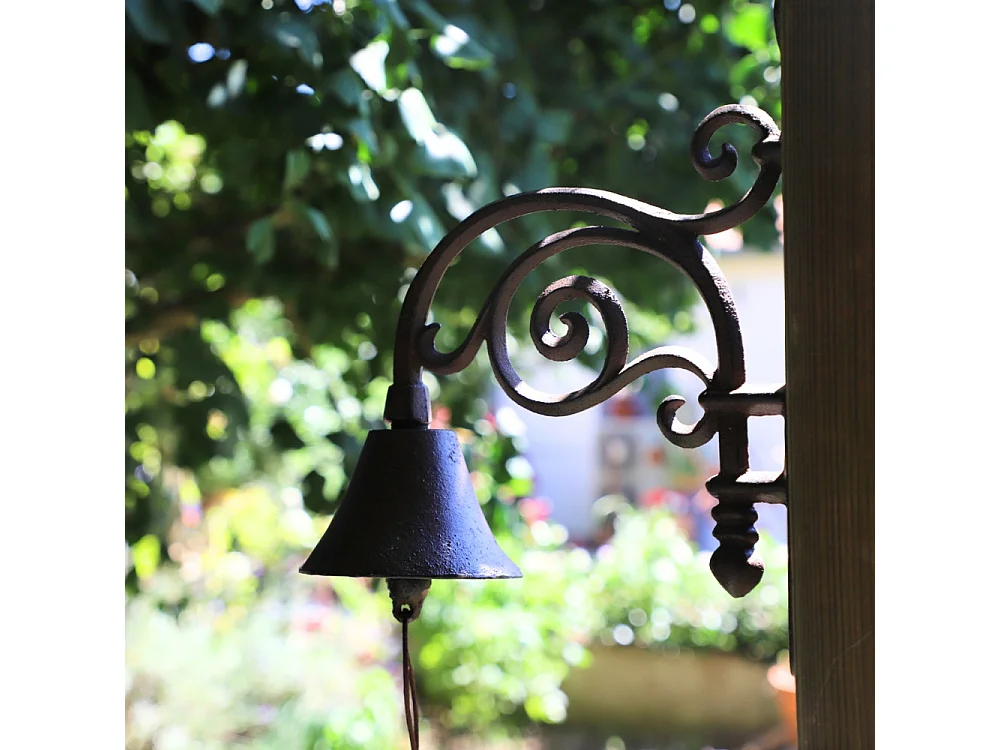 Cloche de jardin de porte ancienne en fonte marron 27 x 20.5 cm