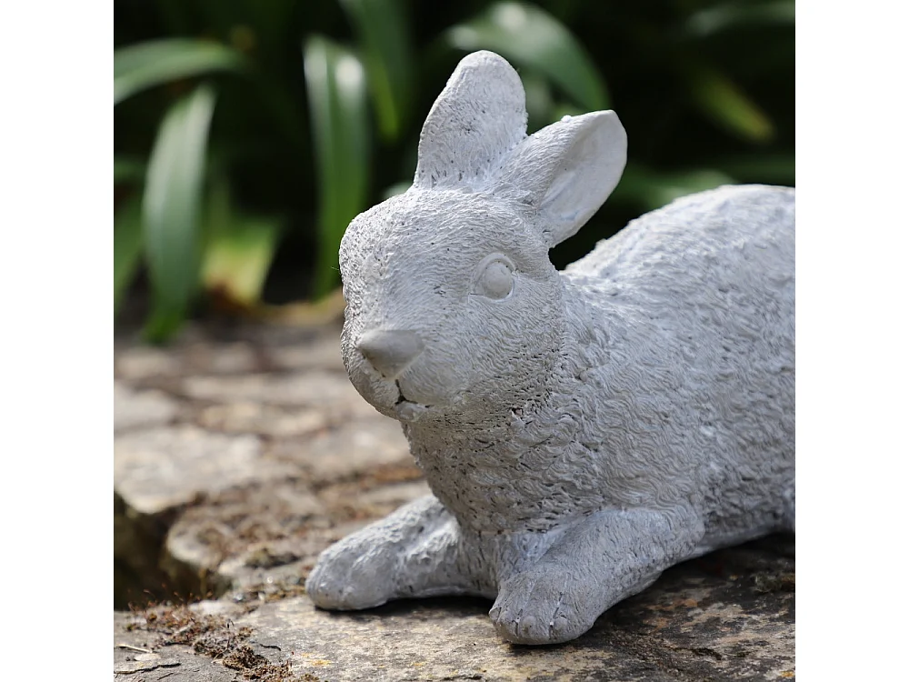 Lapin de jardin couché en béton gris 30 x 14 x 19 cm