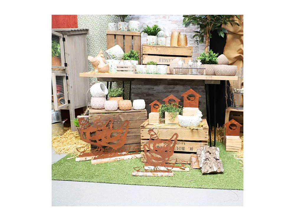 Poule bois et métal marron 43 x 38 cm