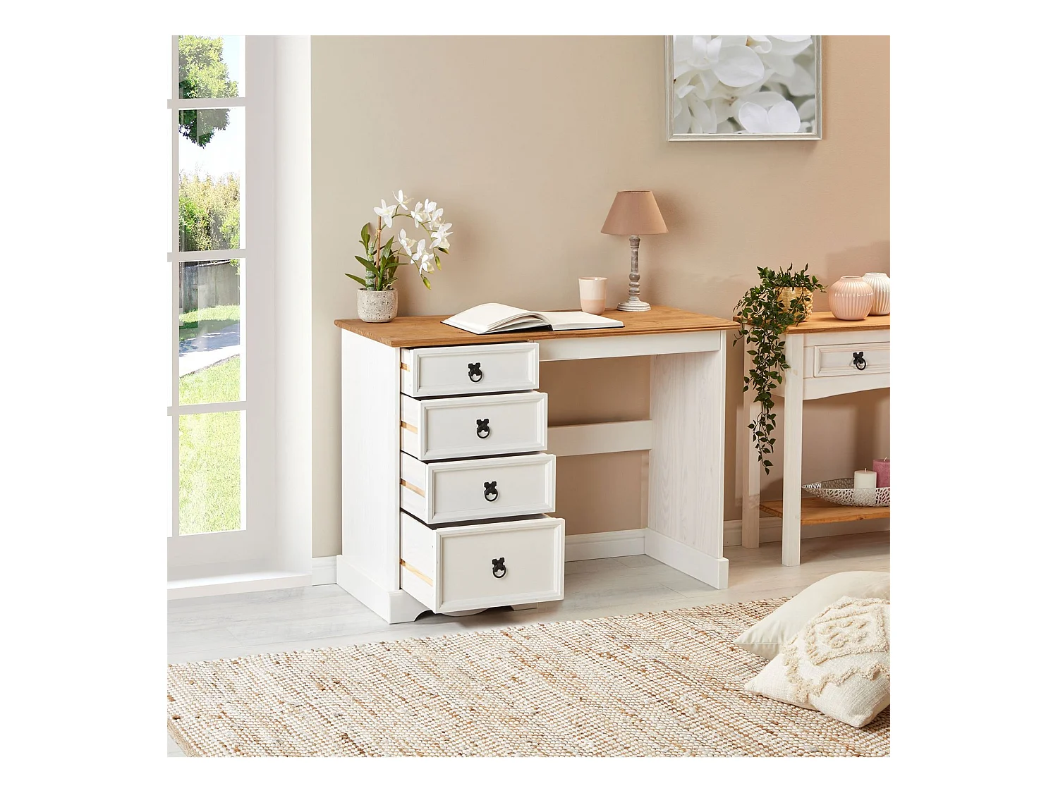 Bureau CAMPO en bois massif L 105 cm avec 4 tiroirs coloris blanc, bureau avec rangement intégré style campagne