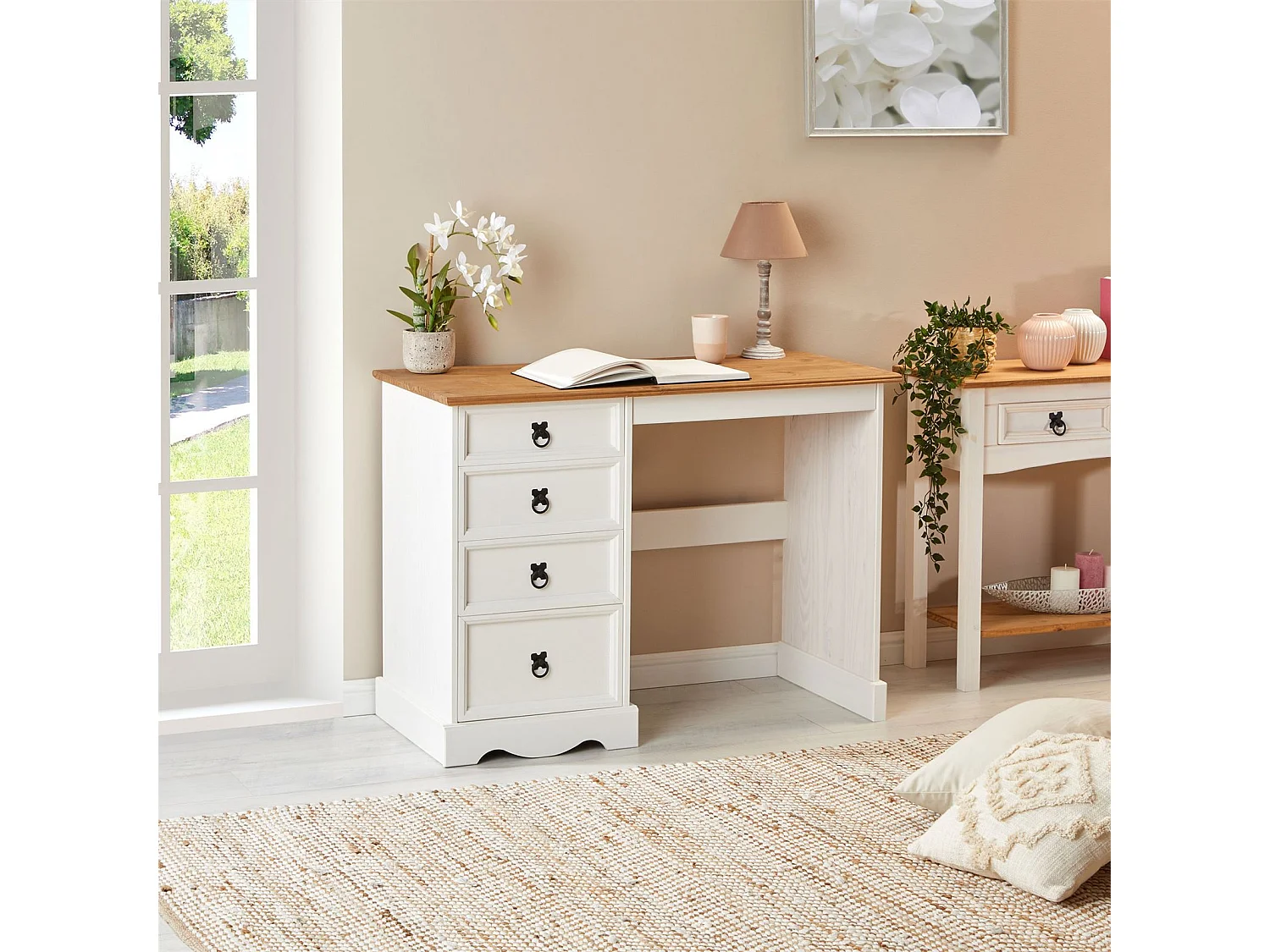 Bureau CAMPO en bois massif L 105 cm avec 4 tiroirs coloris blanc, bureau avec rangement intégré style campagne