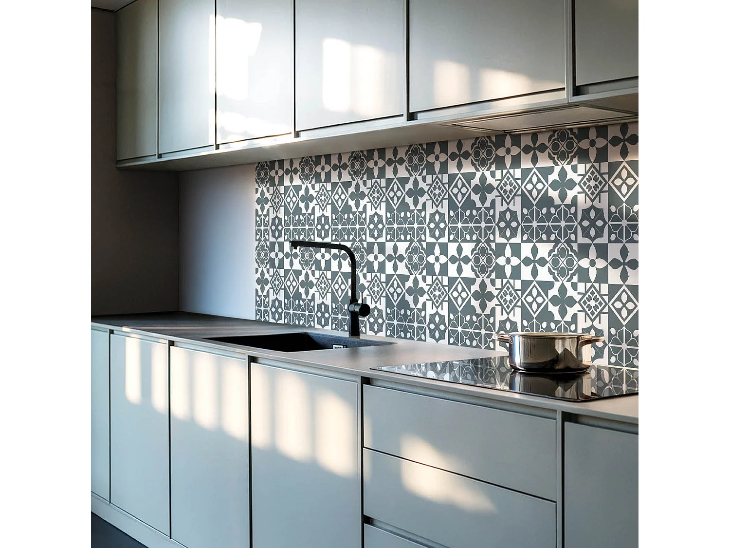 Panneaux muraux autocollants en vinyle imperméable - 6x60x30 cm - Motifs géométriques dans les carreaux