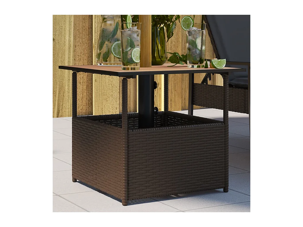 Table de jardin avec trou de parasol marron résine tressée
