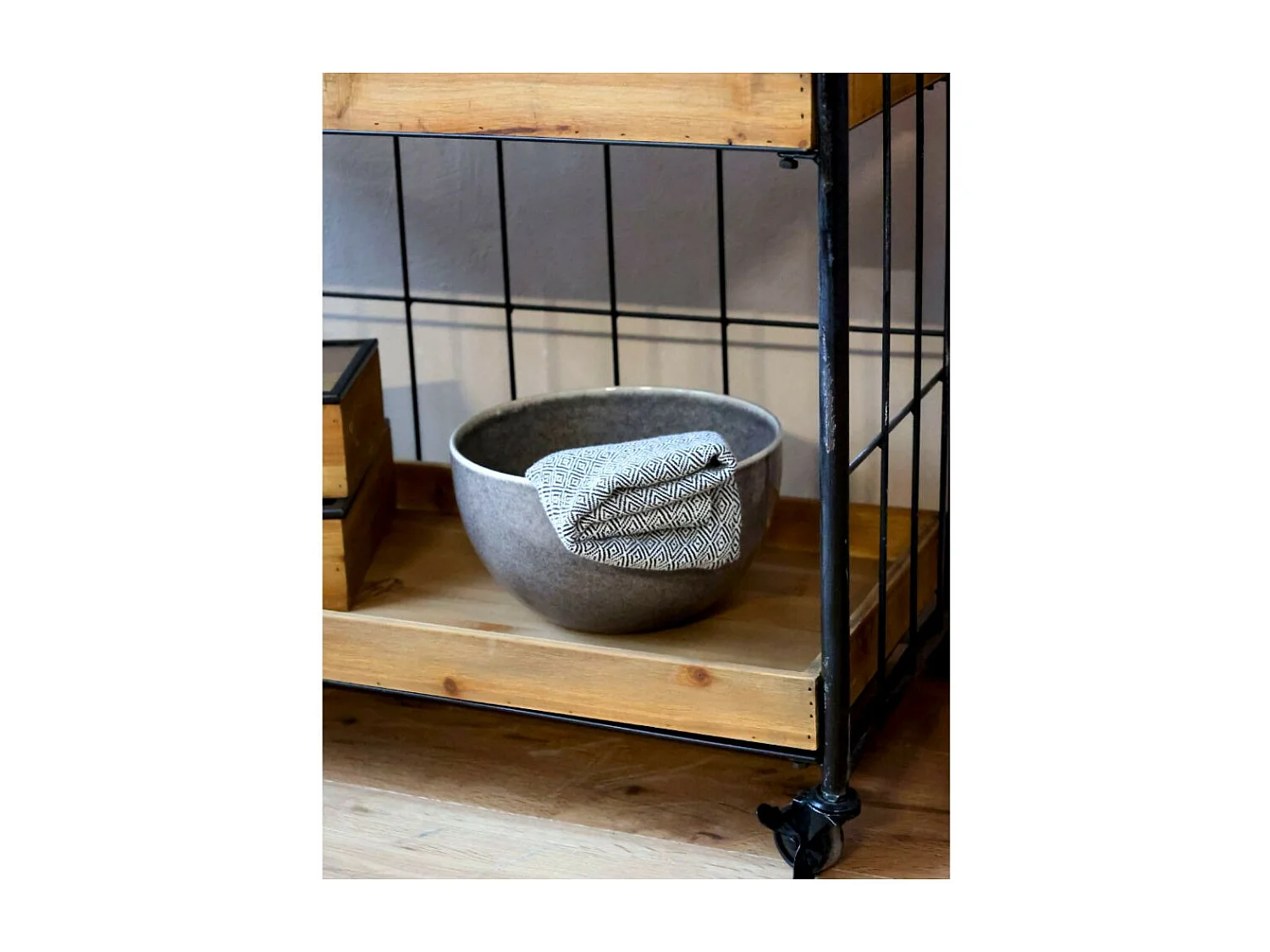 Etagère desserte chariot en bois marron et fer noir 81.5 x37.5x 140 cm