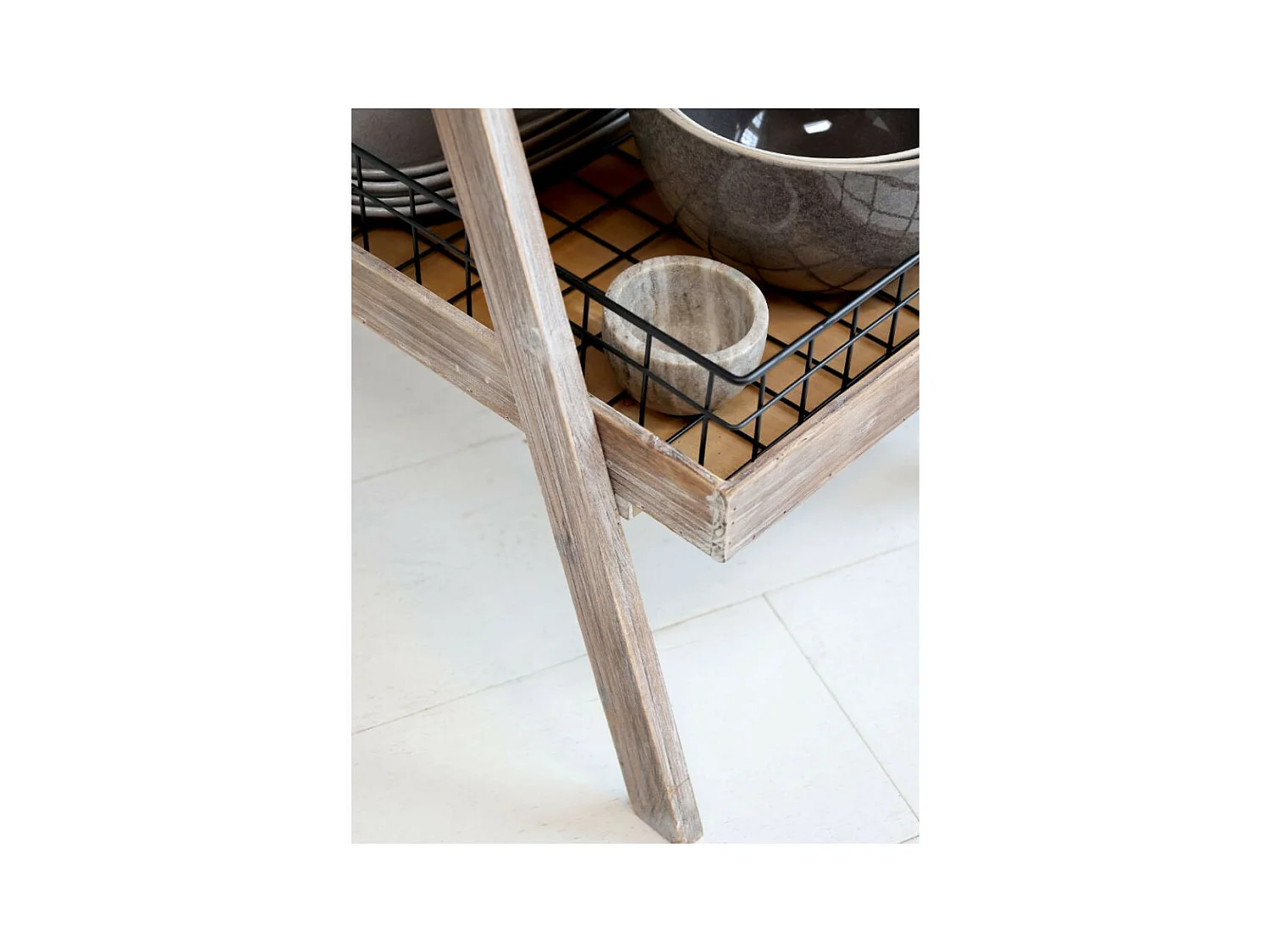 Etagère 5 paniers en bois de sapin marron et fer noir 42 x 70 x 170 cm