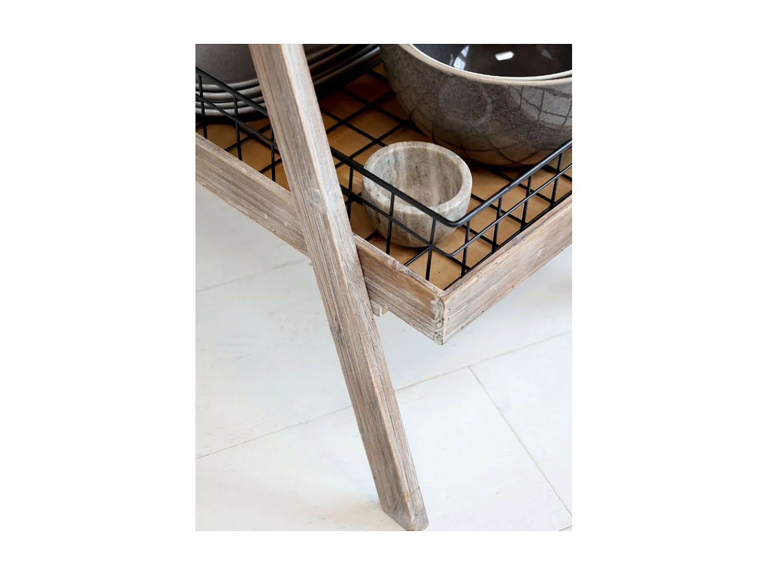 Etagère 5 paniers en bois de sapin marron et fer noir 42 x 70 x 170 cm