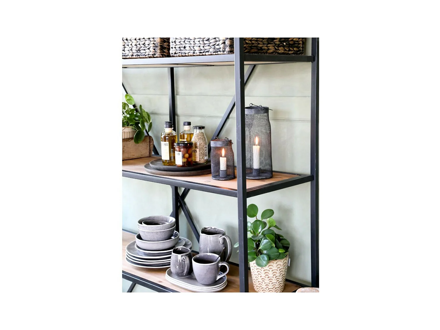 Etagère en bois marron et fer forgé noir antique 145 x 41 x 200 cm