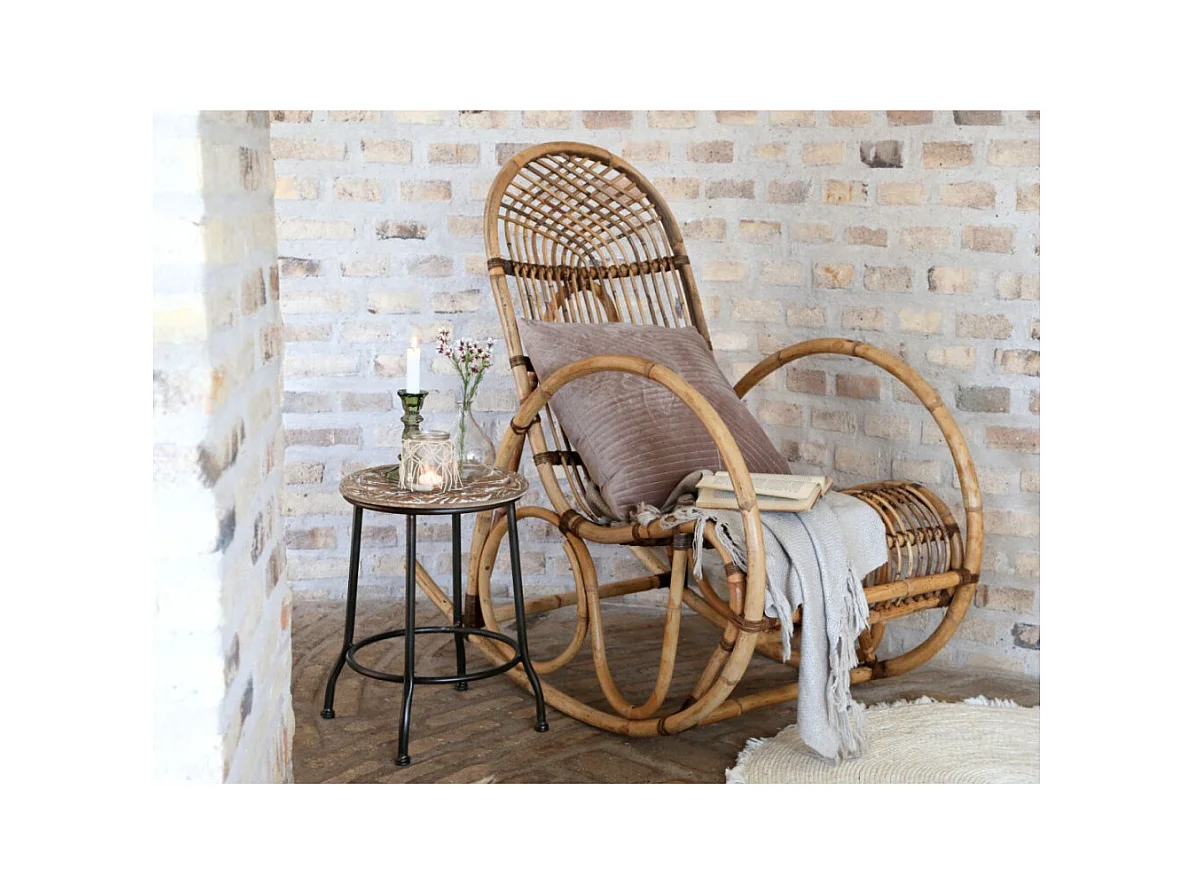 Fauteuil à bascule ancien en rotin marron naturel 106 x 58 x 100 cm