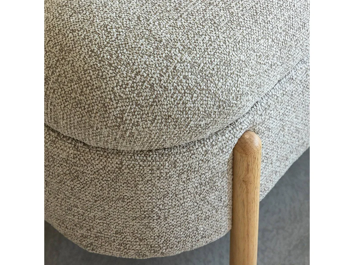 Banc en bois de pin et tissu bouclette gris clair Nério