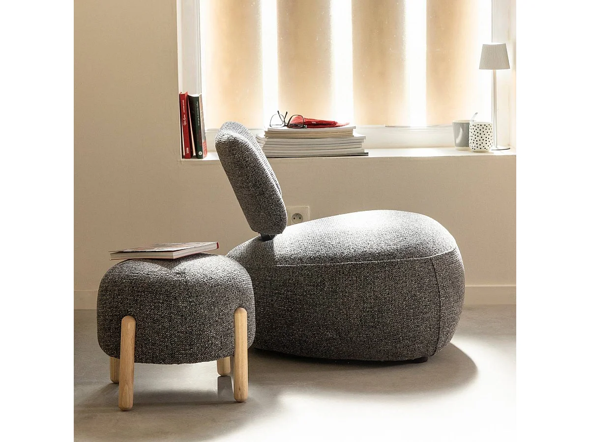 Pequeño taburete en tela bouclé gris oscuro Calya