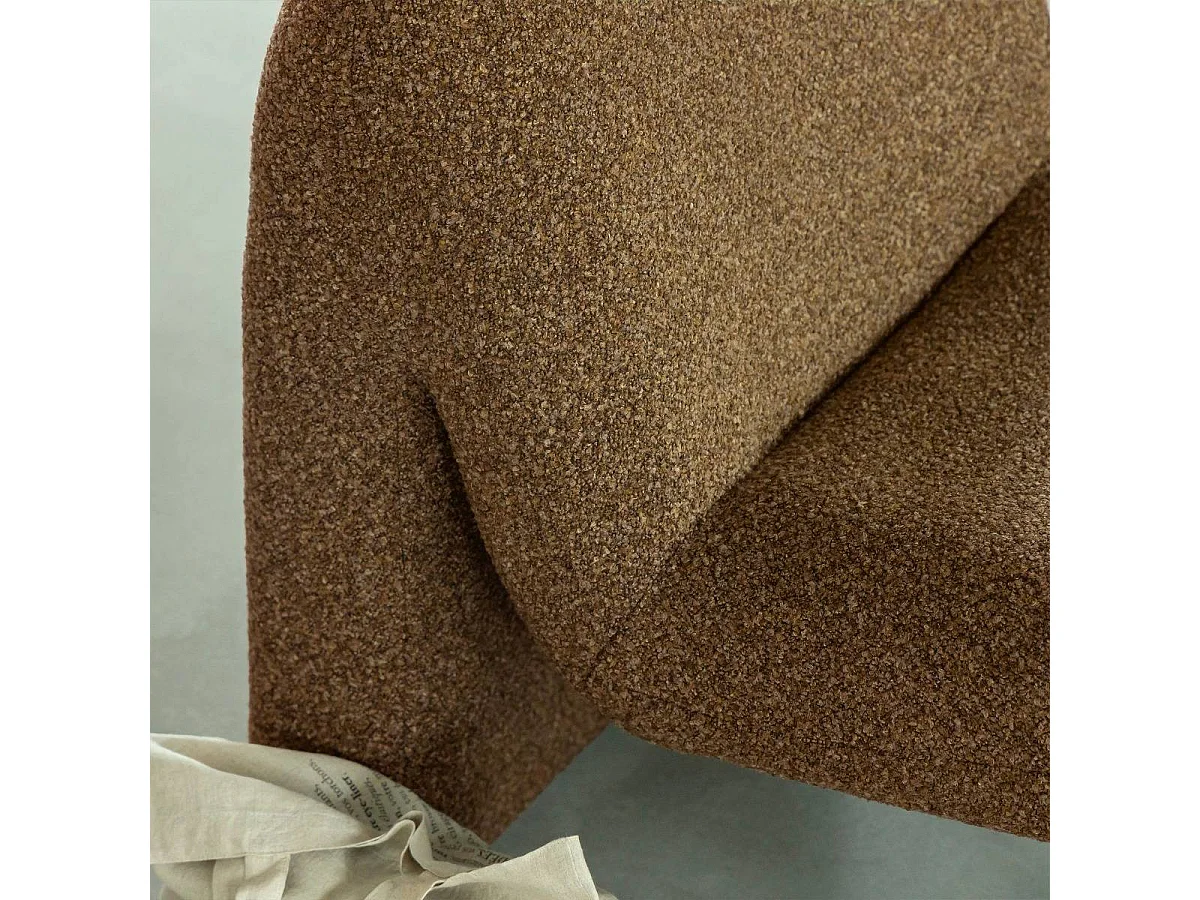 Fauteuil en tissu bouclette marron Ludovic
