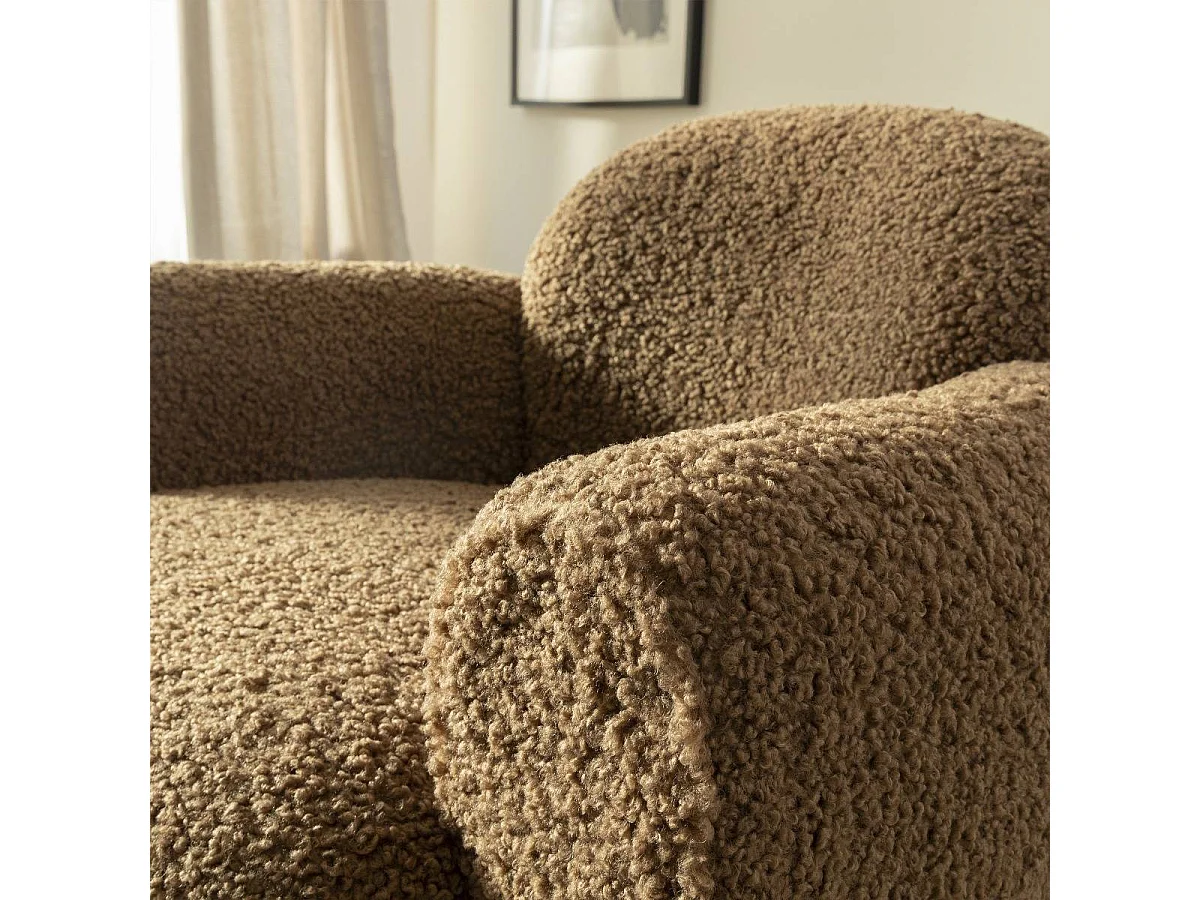 Fauteuil club en tissu bouclette marron Tommy