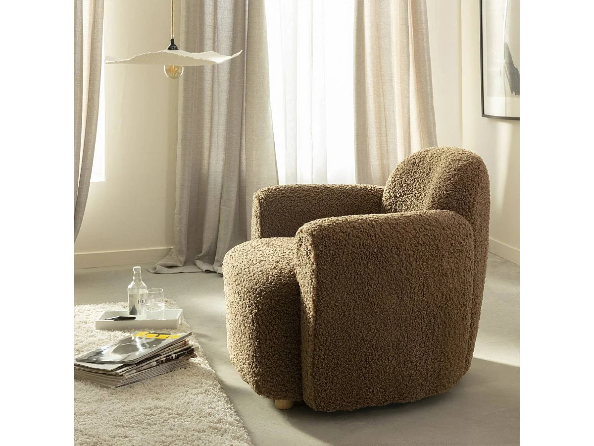 Fauteuil club en tissu bouclette marron Tommy
