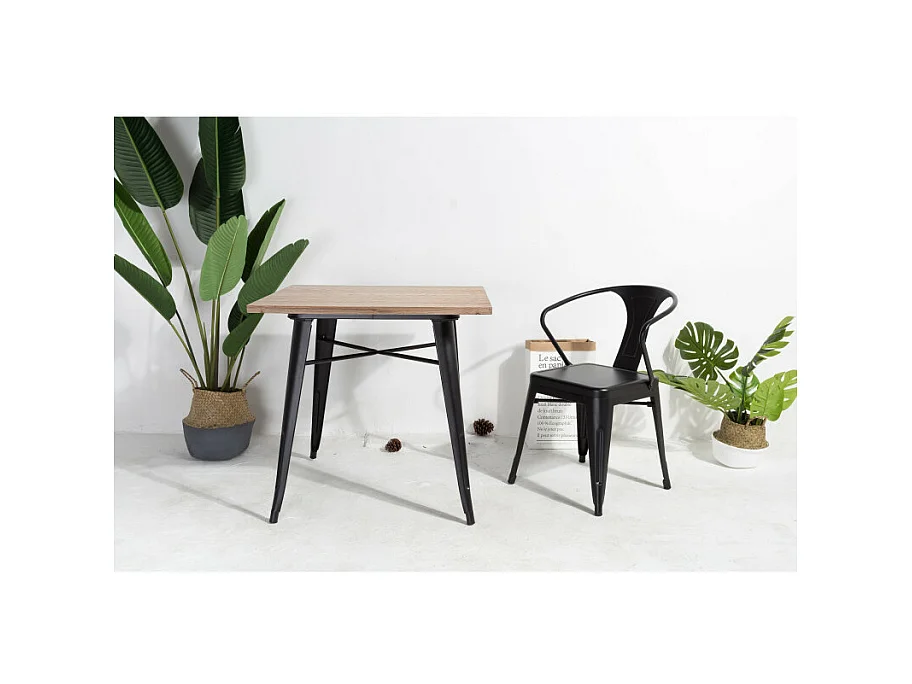 Table style industriel en métal noir mat et bois clair - 60x60cm