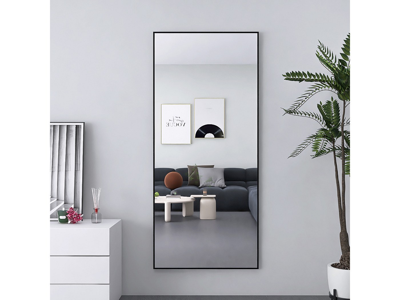Miroir mural Vanity 3 - Noyer - Gubi | BLOU