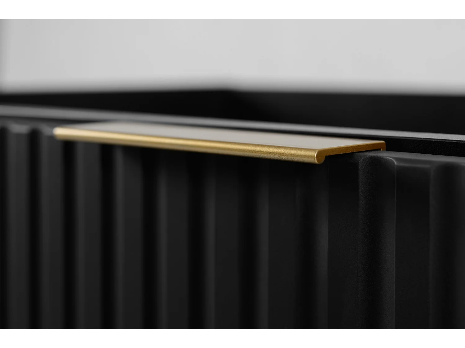 Badezimmermöbel, Schwarz + Goldgriff, 80 x 57 x 46 cm