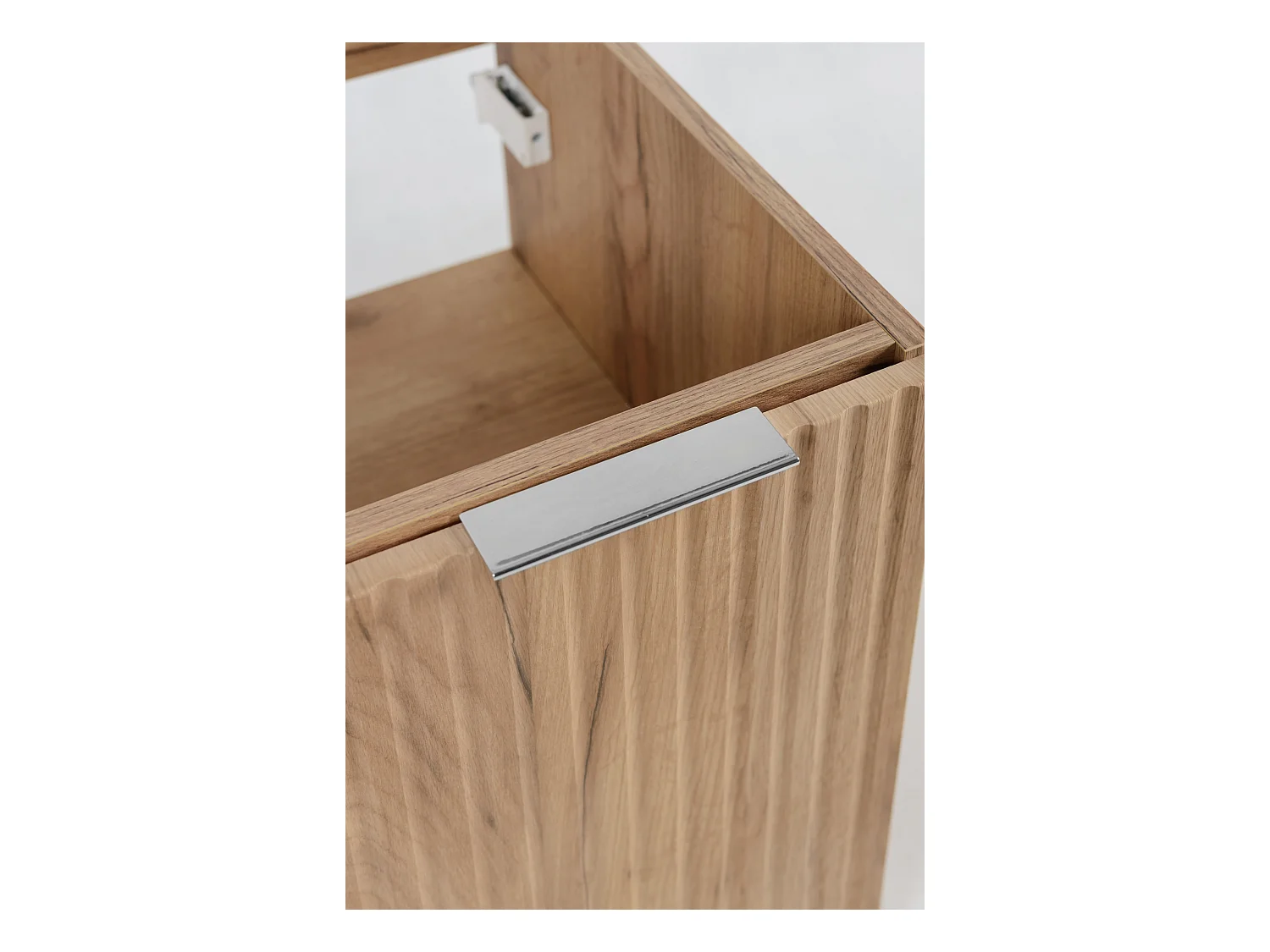 Meuble vasque, Chêne Craft + poignée argentée, 60 x 57 x 46 cm