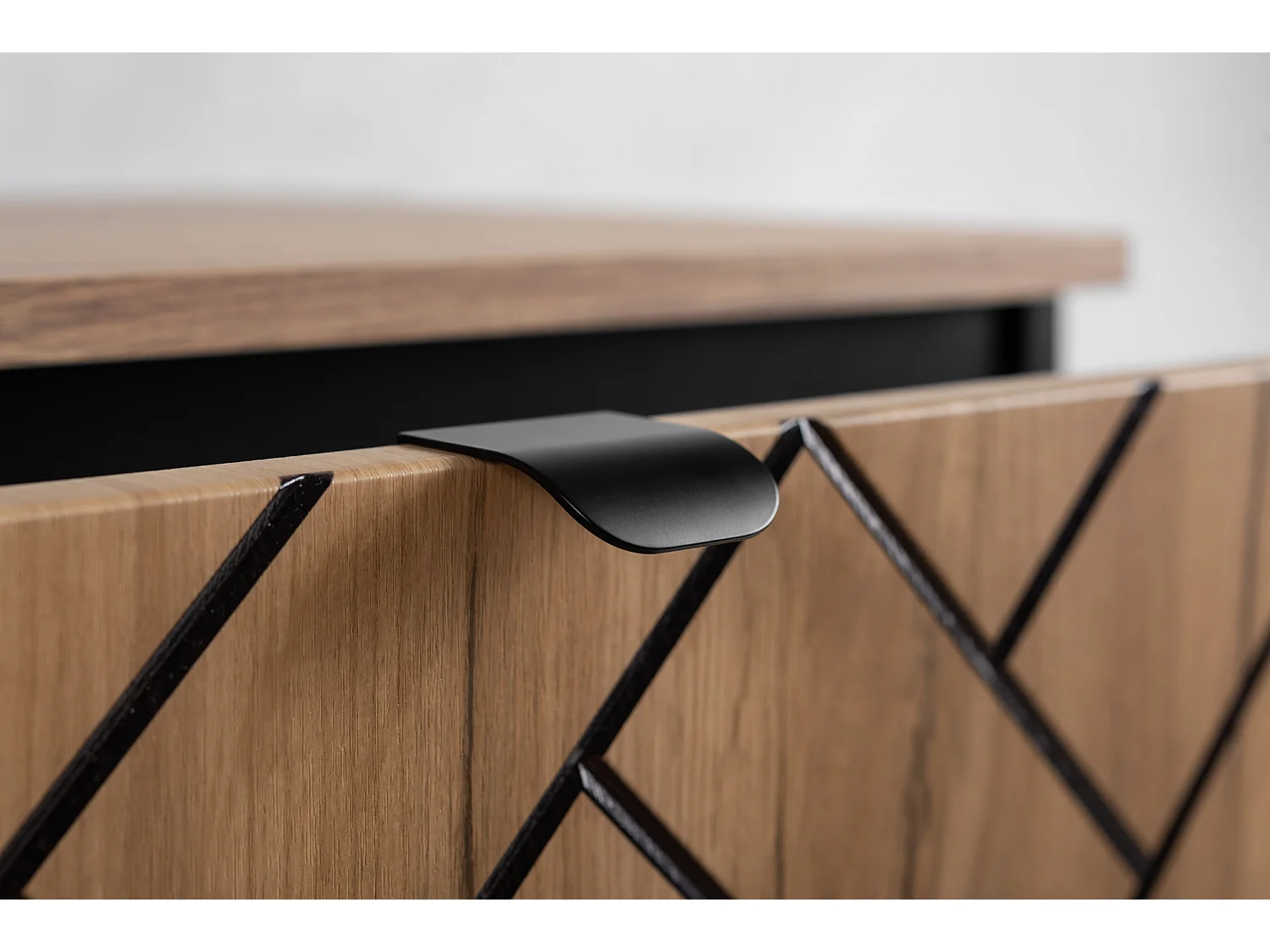 Meuble de salle de bain, Chêne artisanal doré, 80 x 57 x 46 cm, poignées noires