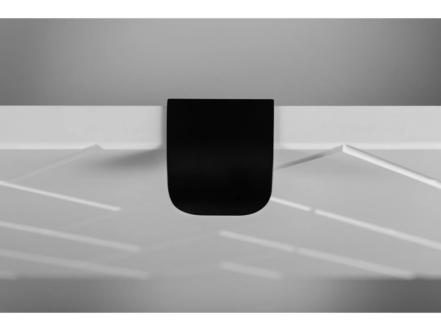 Meuble de salle de bain, Blanc Mat, 140 x 57 x 46 cm, poignées noires