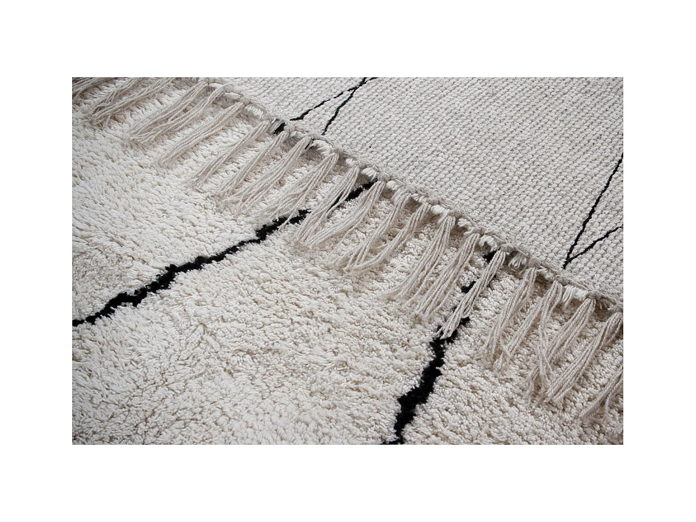 Tappeto berbero a frange in cotone écru 160 x 230 cm HODNA