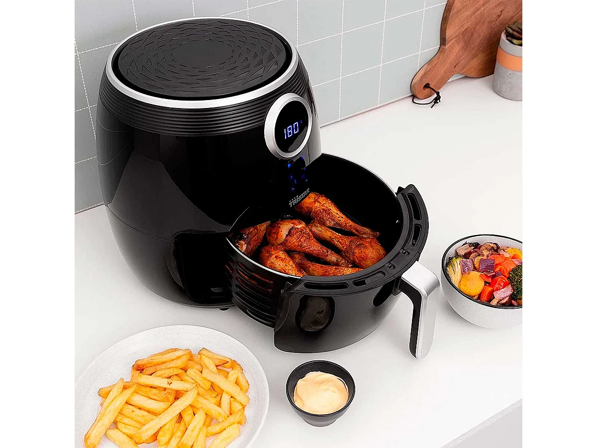 Freidora de aire Tristar FR-6956 Crispy Fryer 1500W 4,5L 8 modos 200ºC negro
