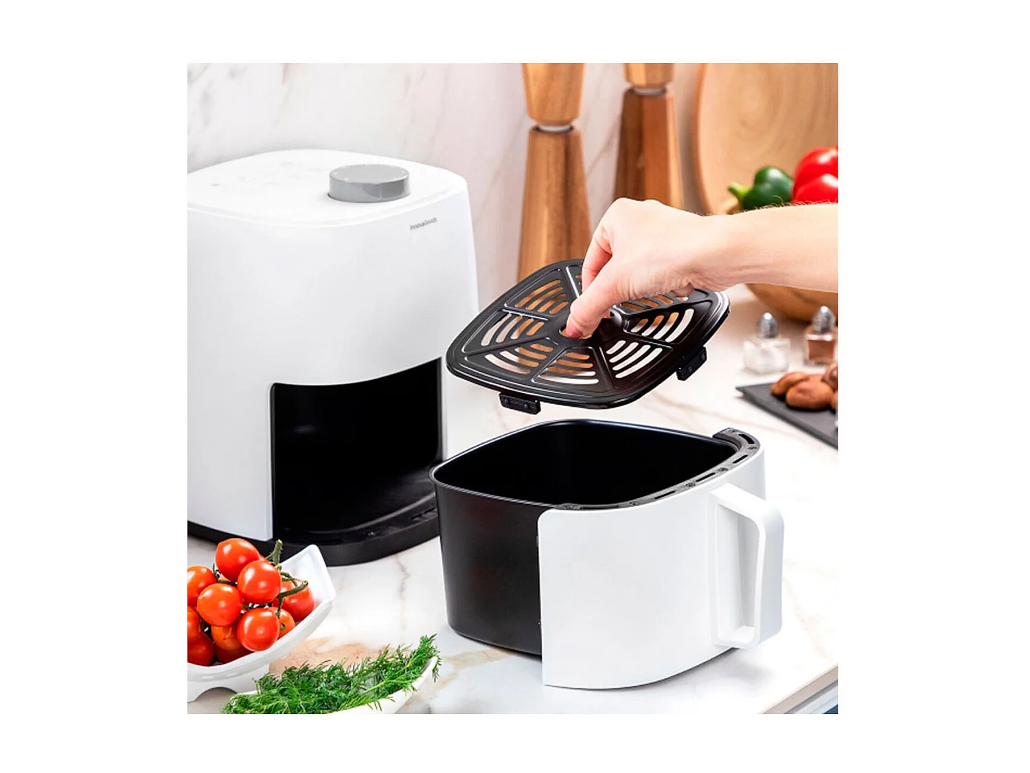 Freidora sin aceite Fryinn Lite 2000 InnovaGoods 1200W 2L blanco 25x25,5x21,5 cm