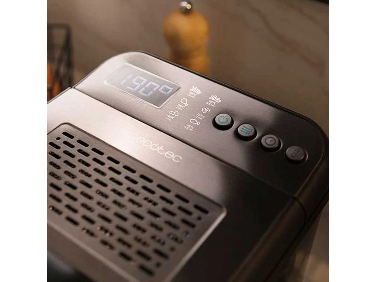 Freidora de Aceite de 4,2 Litros Cleanfry Luxury 4000 Black. 3270 W, Acero Inoxidable Lacado en Negro, 5 Programas Preestablecidos, Filtro OilCleaner